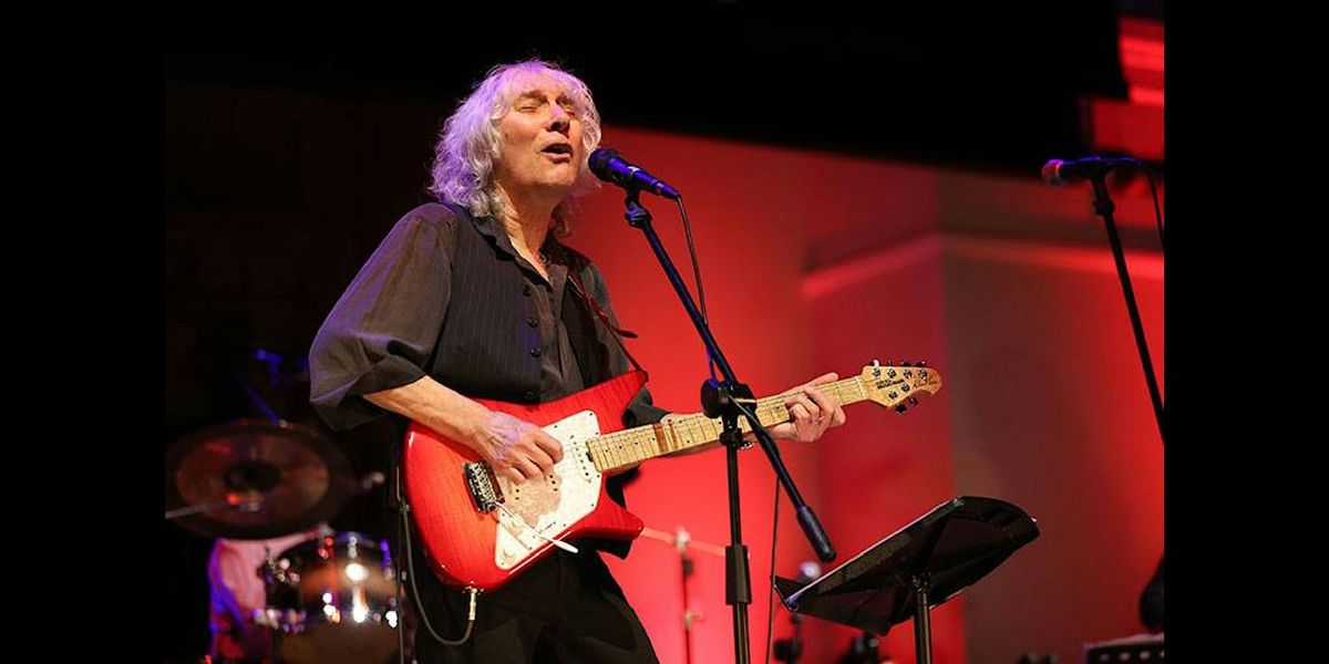 Albert Lee at the 443 Social Club