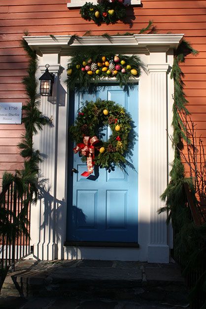 Make your own Christmas Swag at the Lafayette-Durfee House