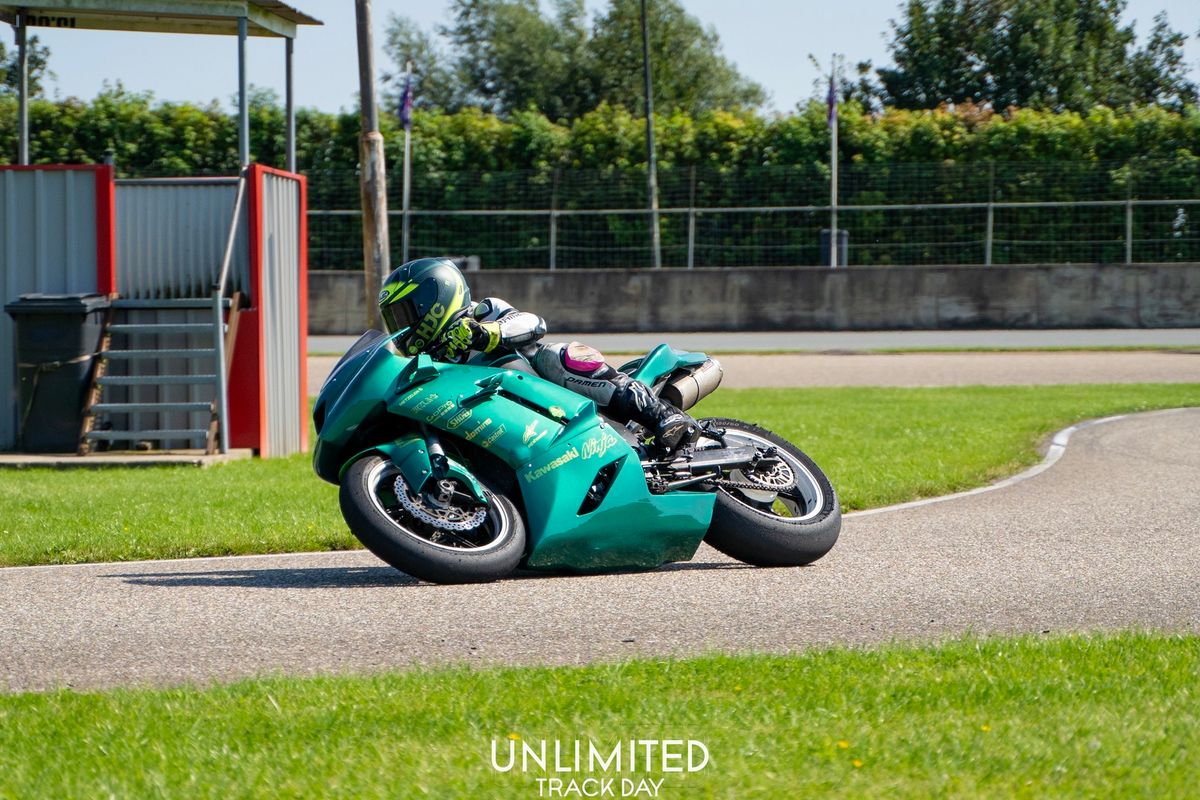 UNLIMITED TRACK DAY 2025