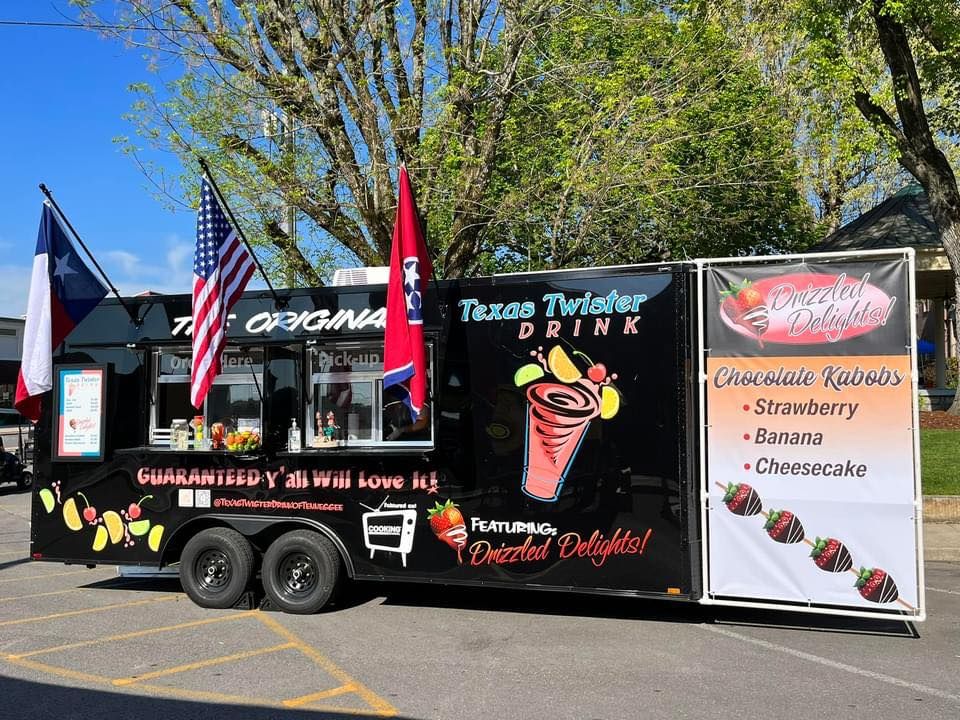 Texas Twister @ The Fall Main Street Festival in Downtown Gallatin