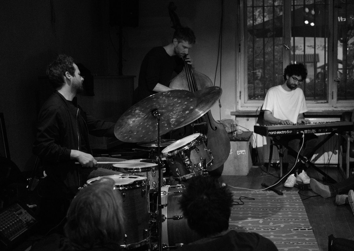 Konzert (Jazz ): White Noise Trio