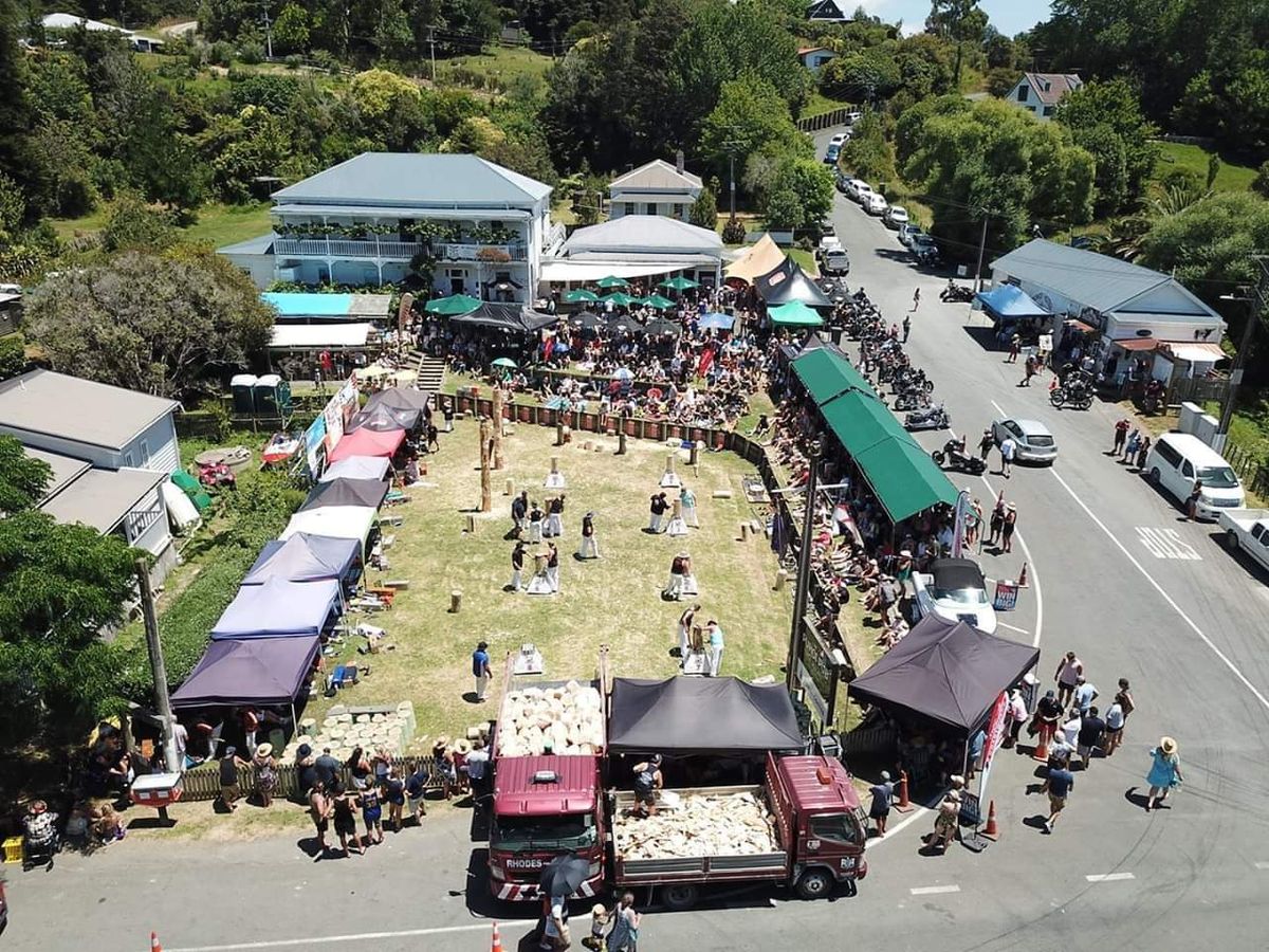 'Puhoi Pub & Axemen's Annual Woodchopping Carnival'