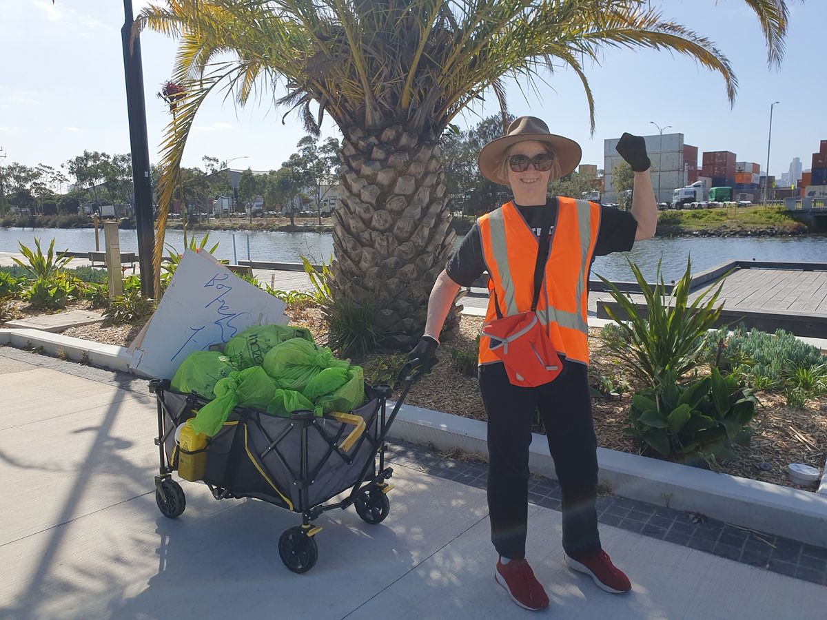 Maribyrnong River Bank Clean Up