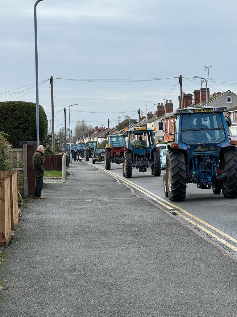 NWVTEC New Years Day Tractor Road Run