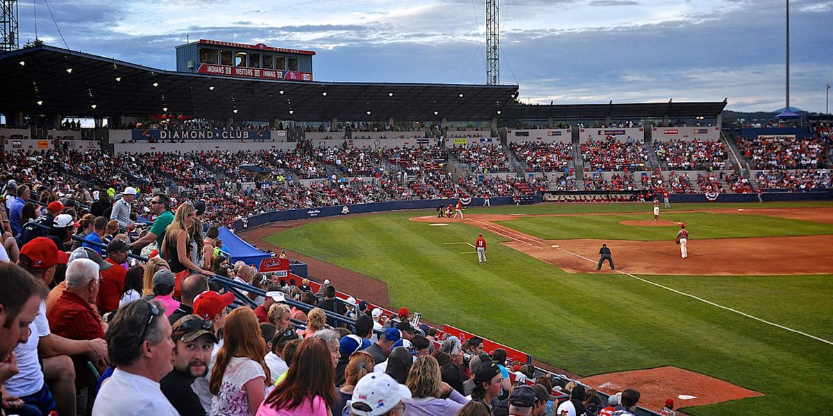 Parking Spokane Indians at Everett AquaSox