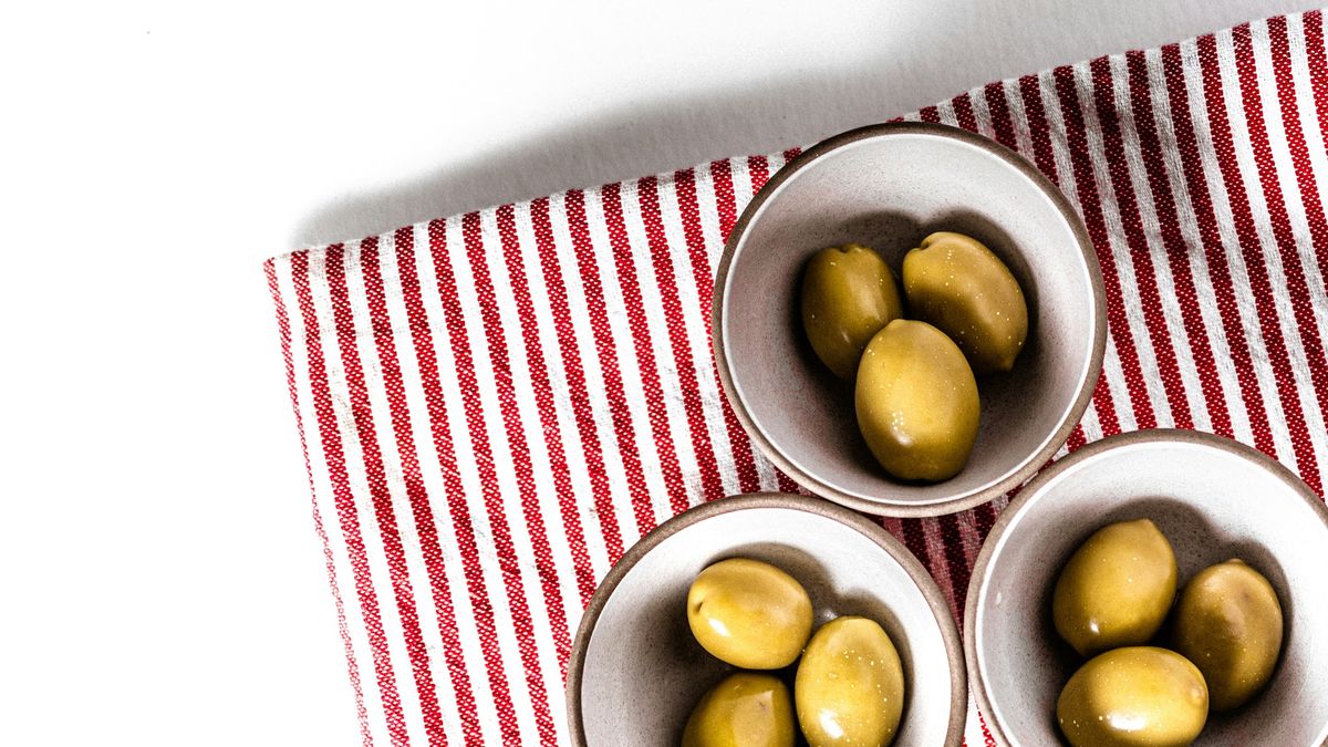 Sustainable Communities Workshop Series: Pickling and Curing Olives