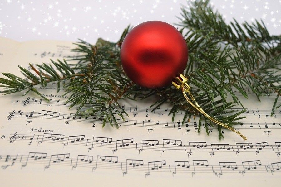 Historic Holidays: Caroling through the Season