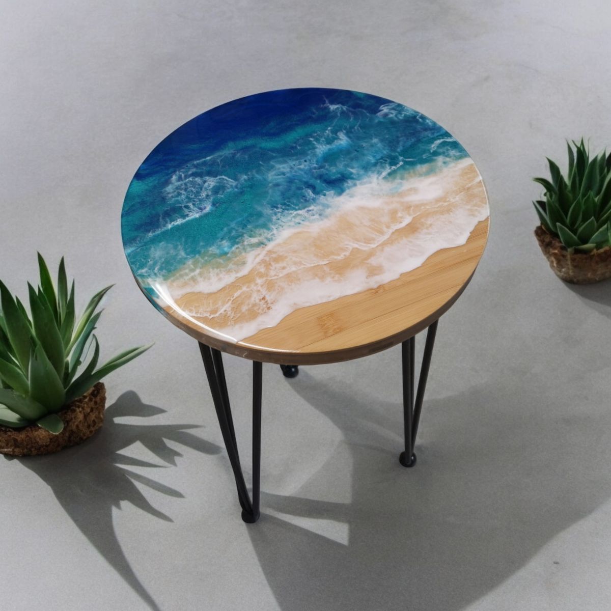 Resin Side Table fully booked 