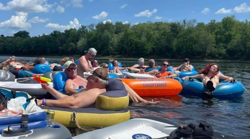 2nd Annual Rookies\/Huckleberry's Tube Float