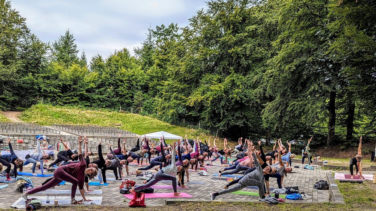 Silkeborg YOGA Outdoor Festival 17\/8-2025