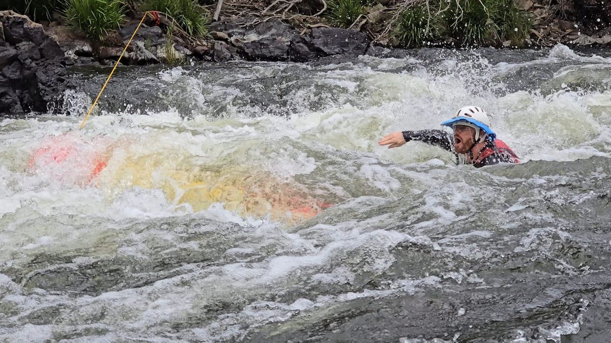 Paddle Australia Whitewater Rescue 2 course