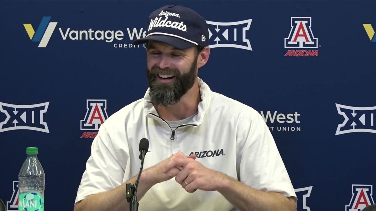 Parking Cincinnati Bearcats at Arizona Wildcats Womens Volleyball