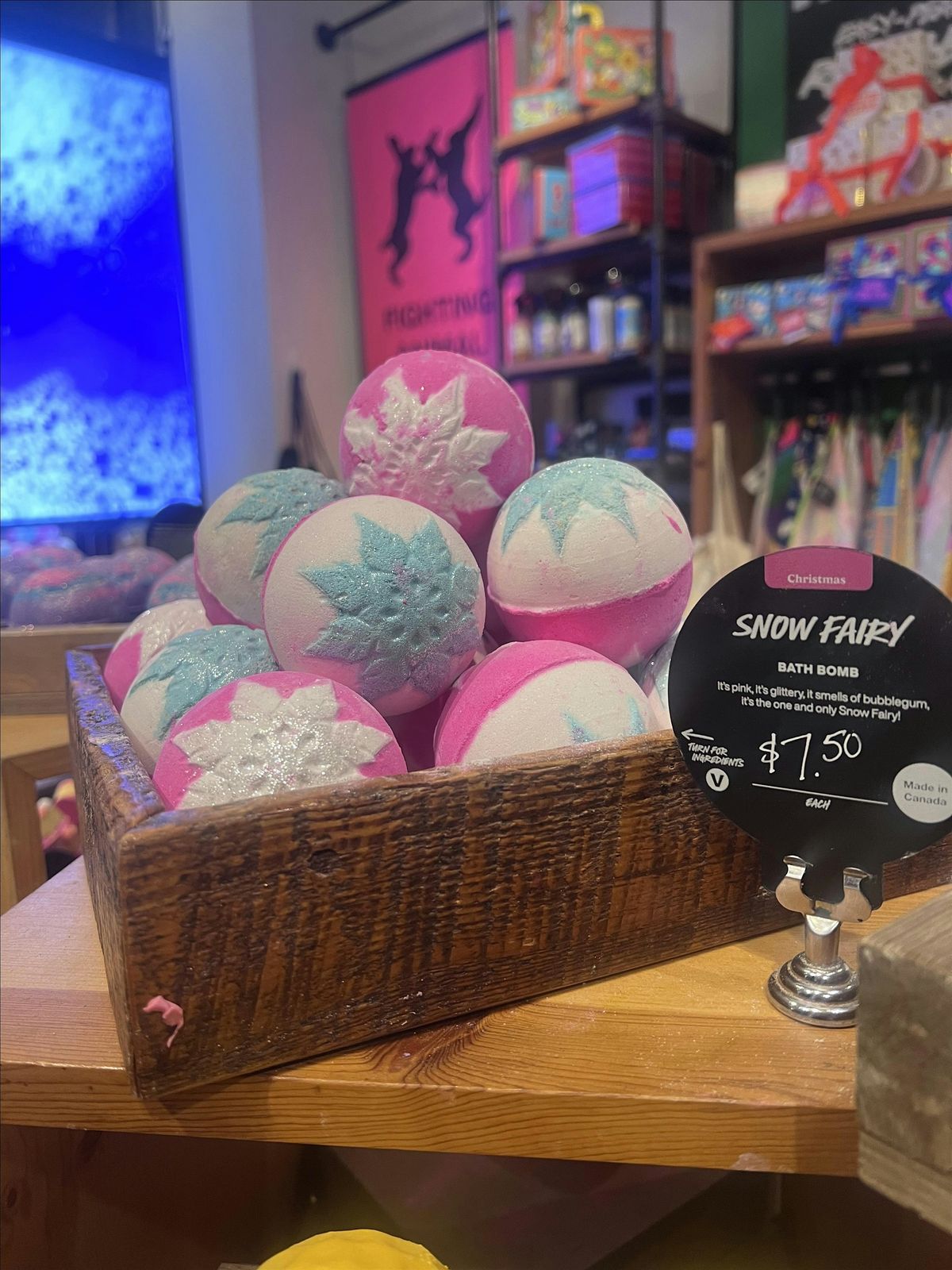 Lush Cosmetic