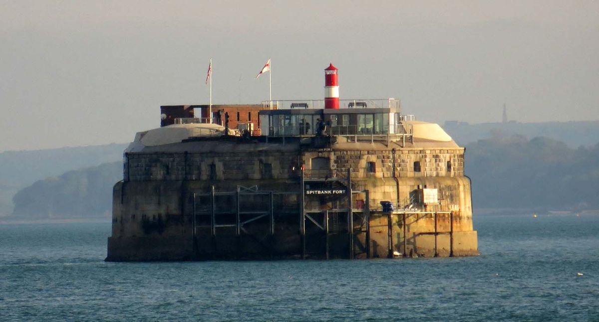 Steamship Shieldhall: Cruise to see the Solent Forts