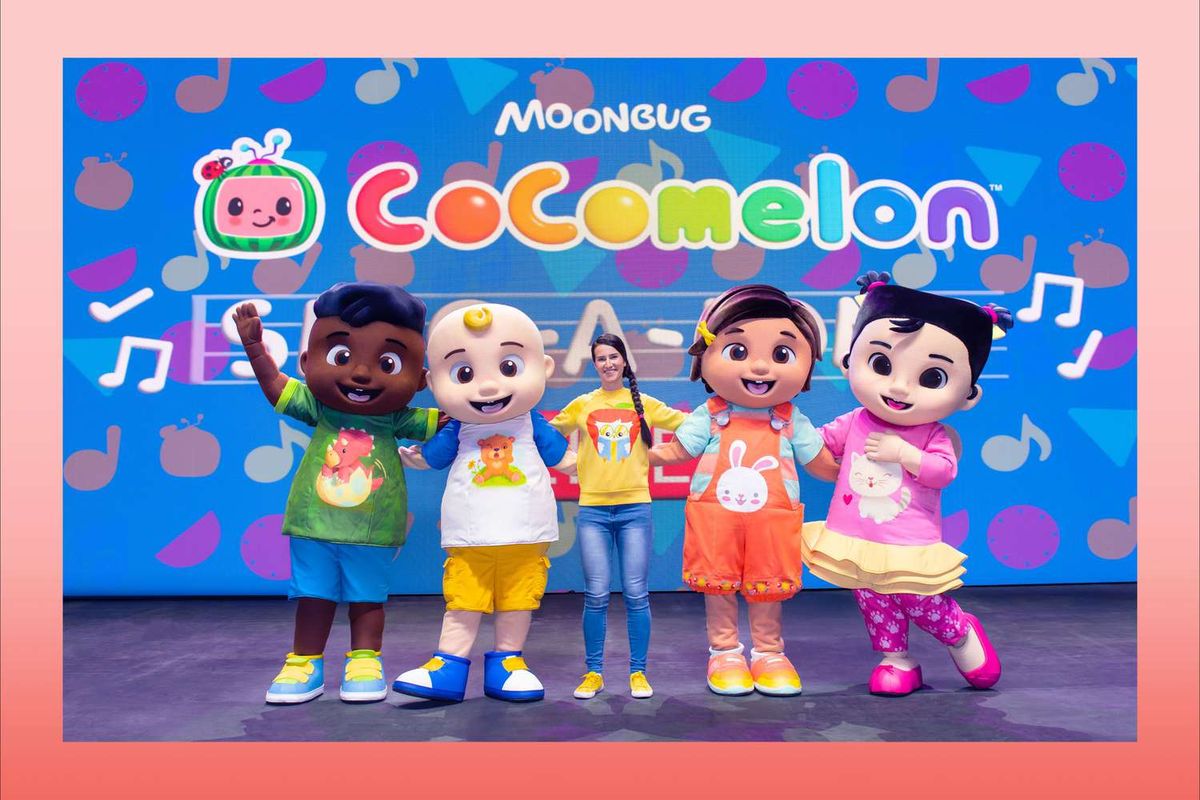 CoComelon - Wheeling