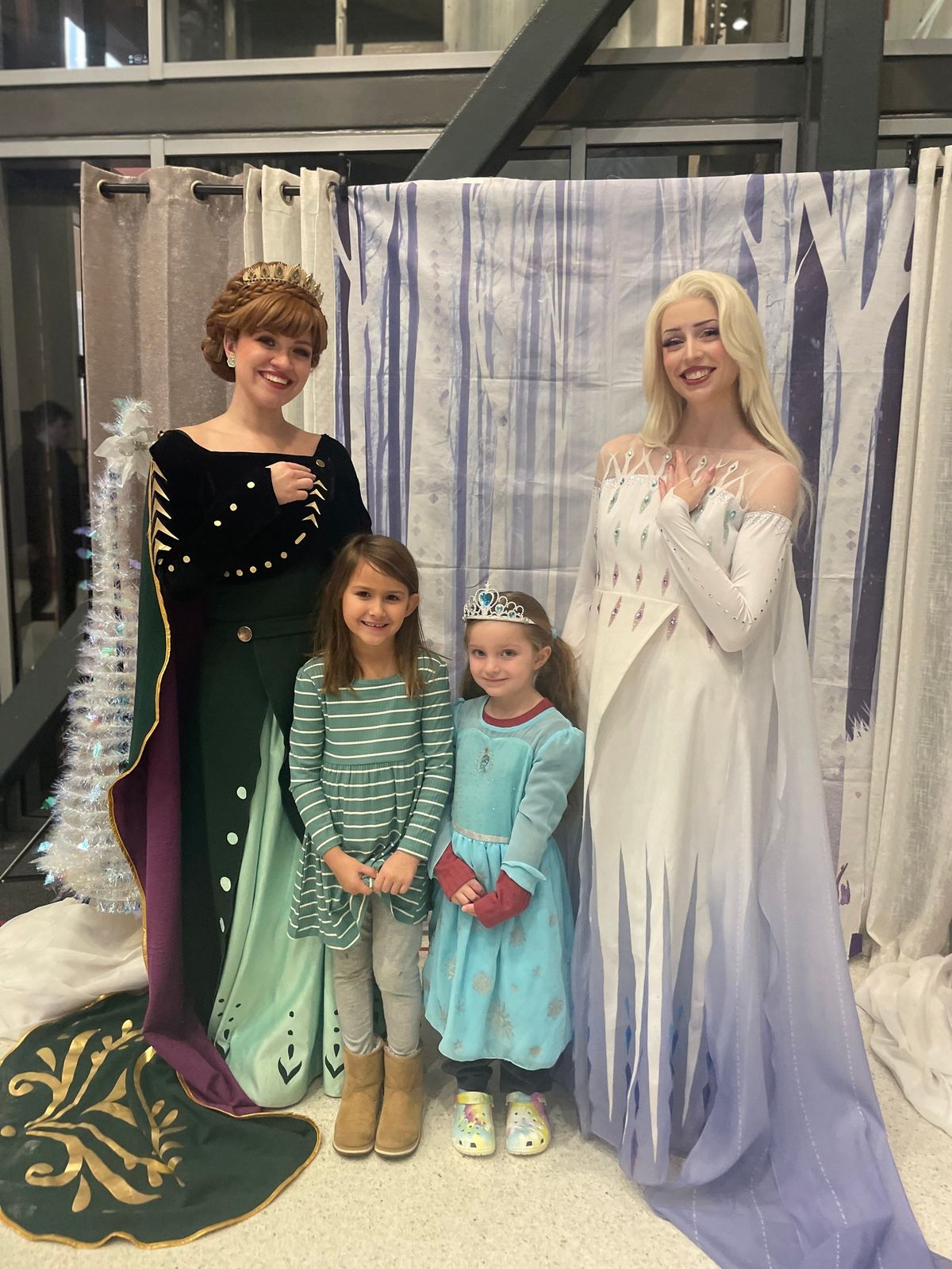 Meet & Greet with the Ice Sisters