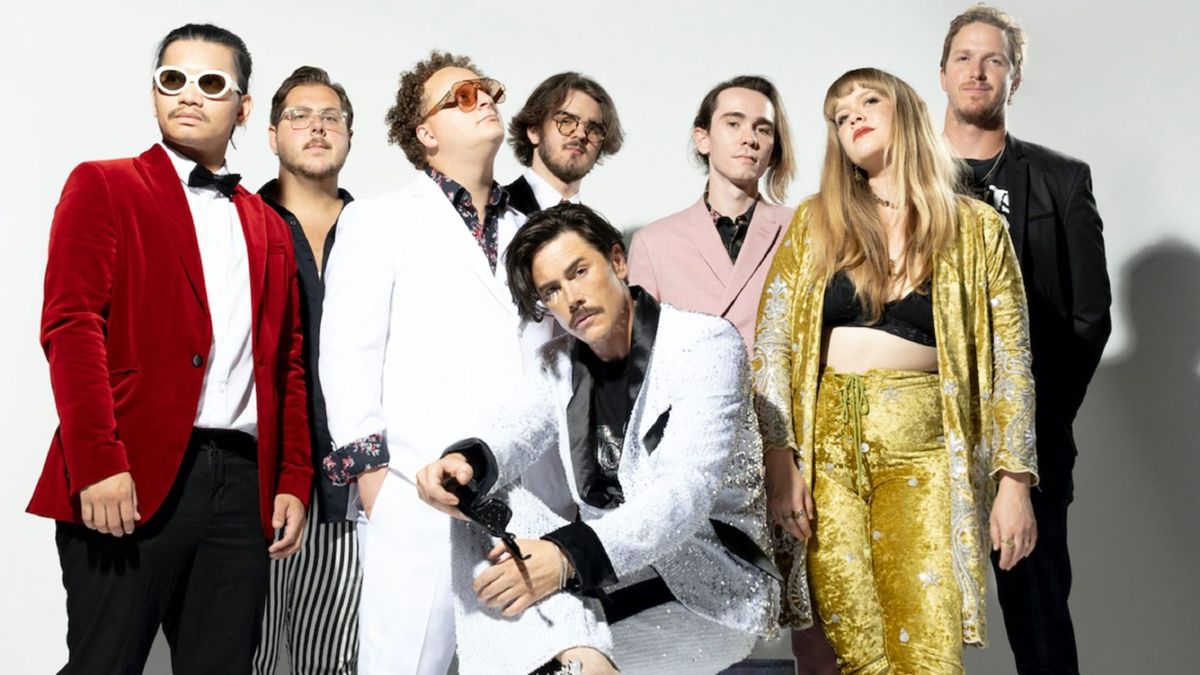 Tom Sandoval and The Most Extras at Tannahills Tavern and Music Hall