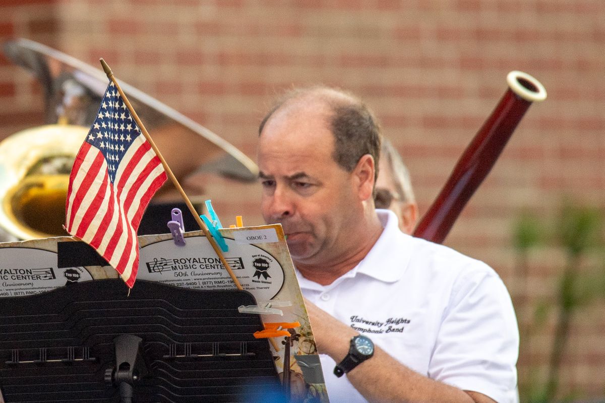 Concert Music by UHSB During the UH Memorial Day Parade