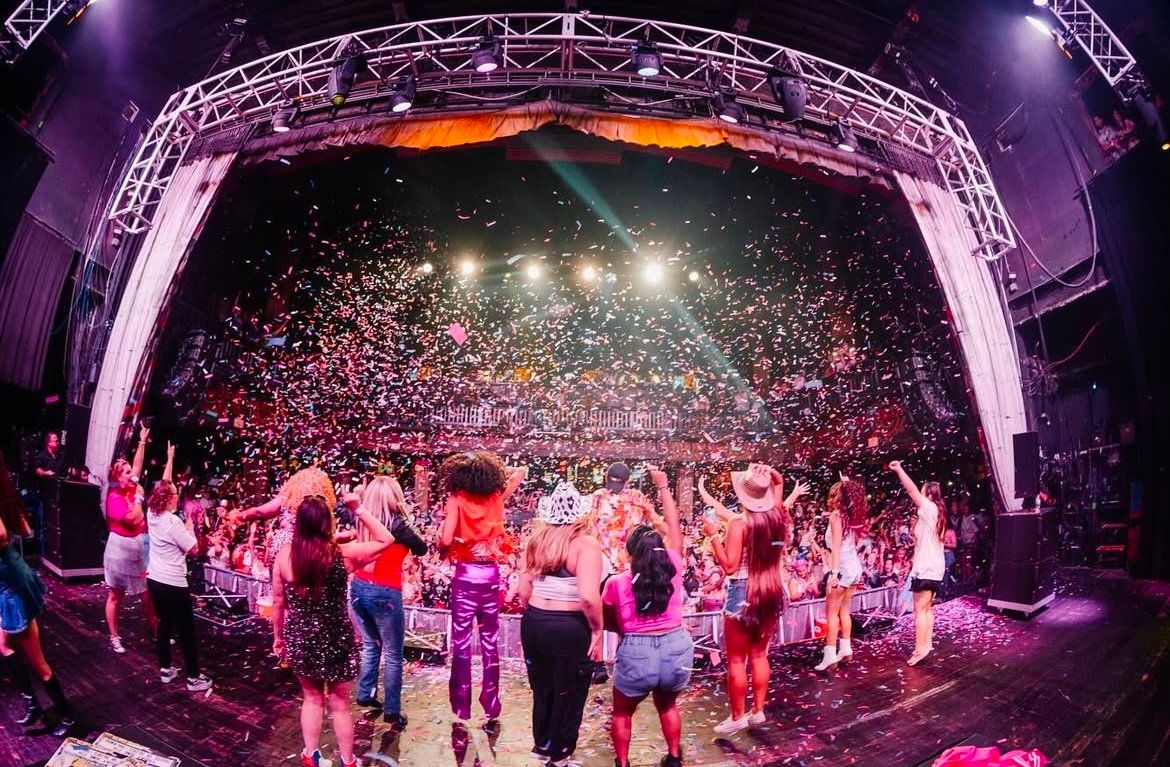 Stan Society - Taylor Swift Night at The Elm - MT