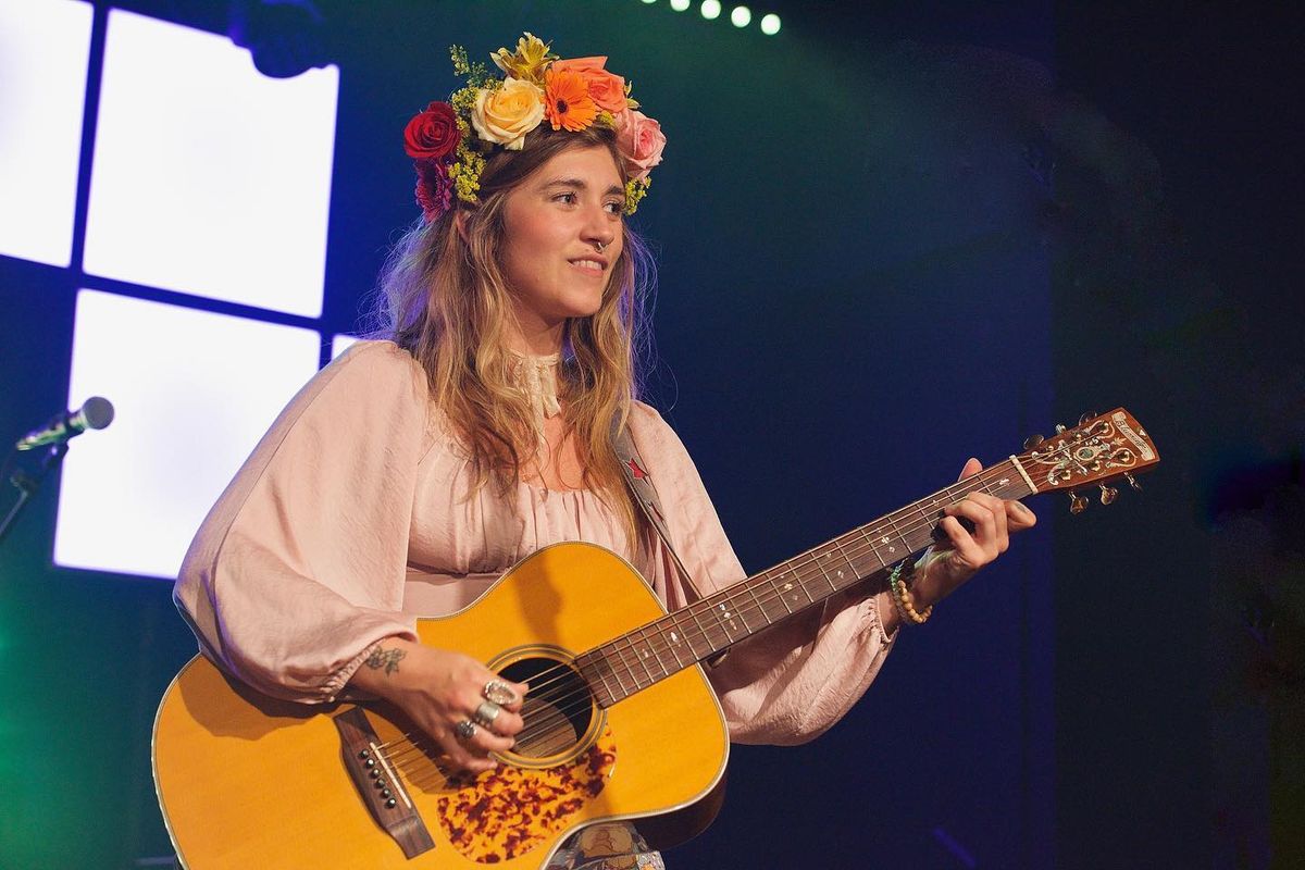 Sierra Ferrell at Outlaw Field at The Idaho Botanical Garden