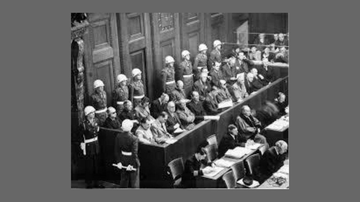 Dr. Reszelbach presents Culprits of the Nuremberg Trials at Boynton Beach City Library