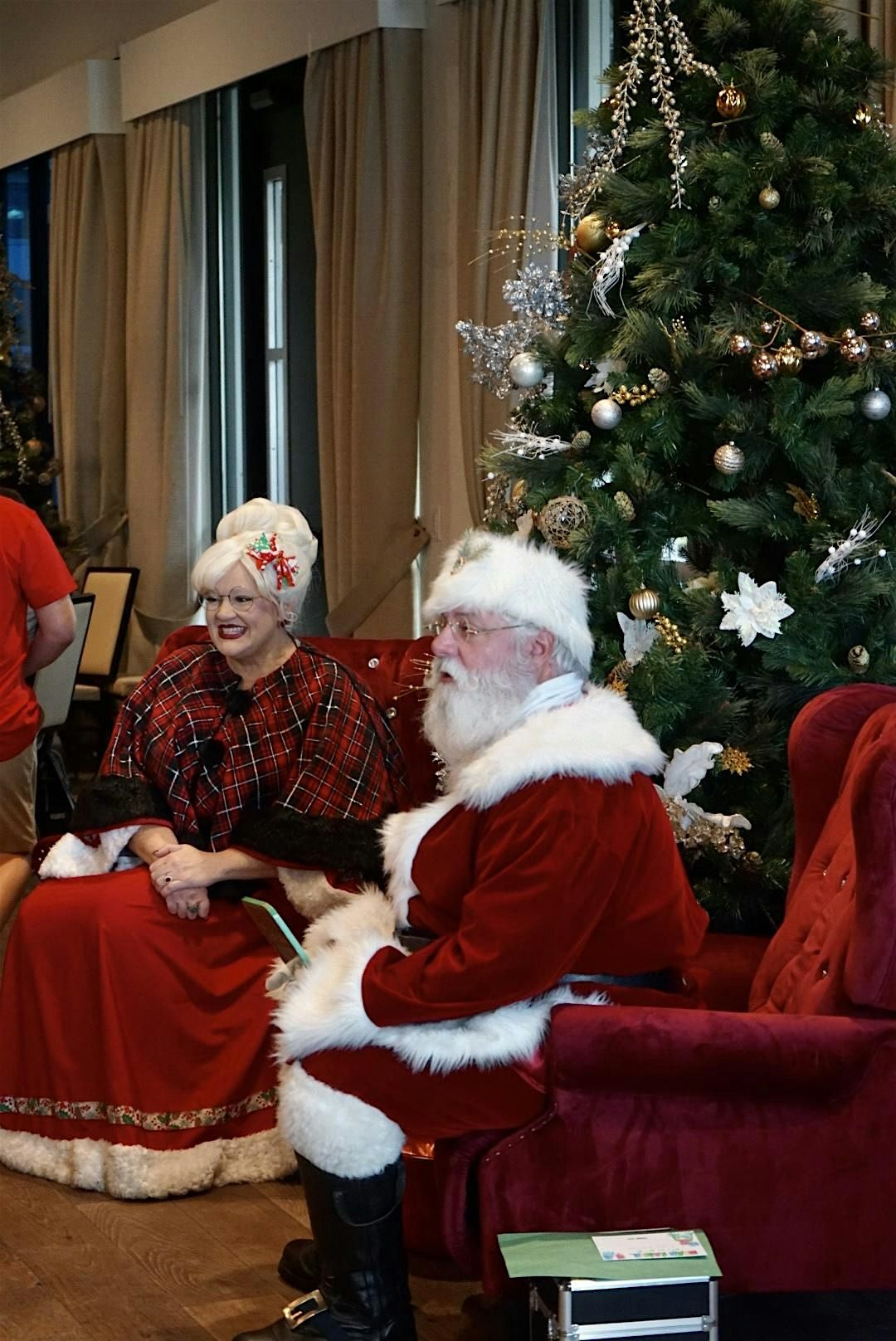 Canvas Santa Brunch - Saturday, Dec. 13