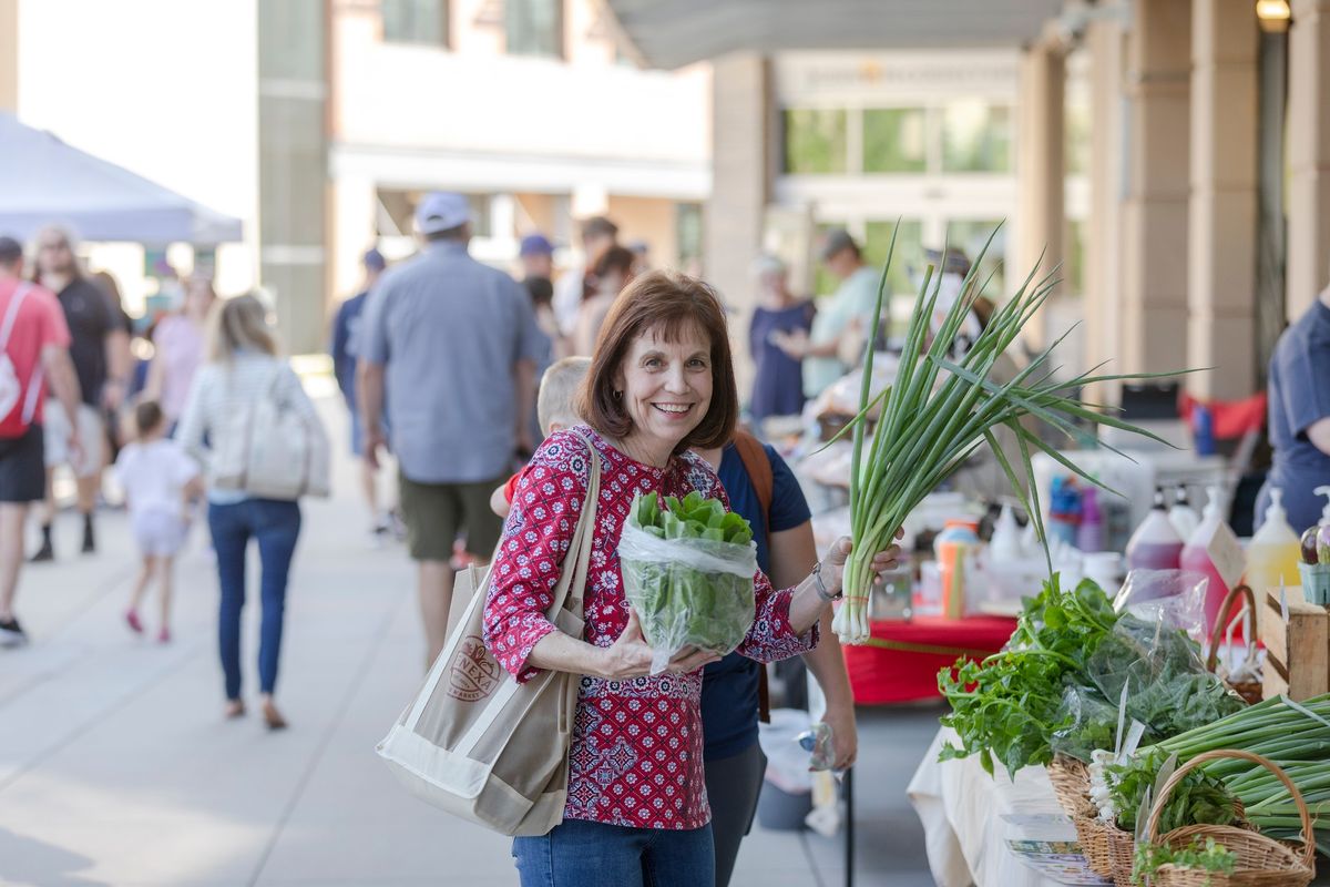 Lenexa Farmers Market