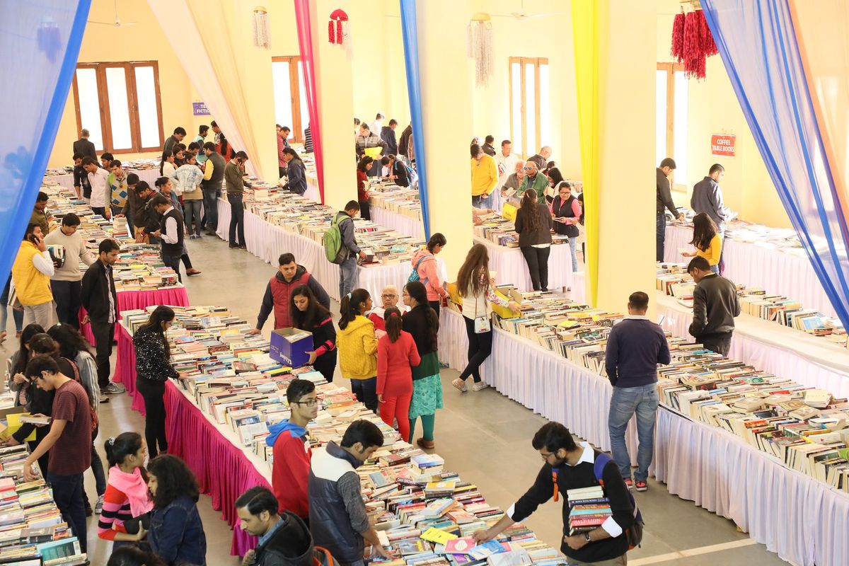 Book Fair: Curate your own Book-Box!