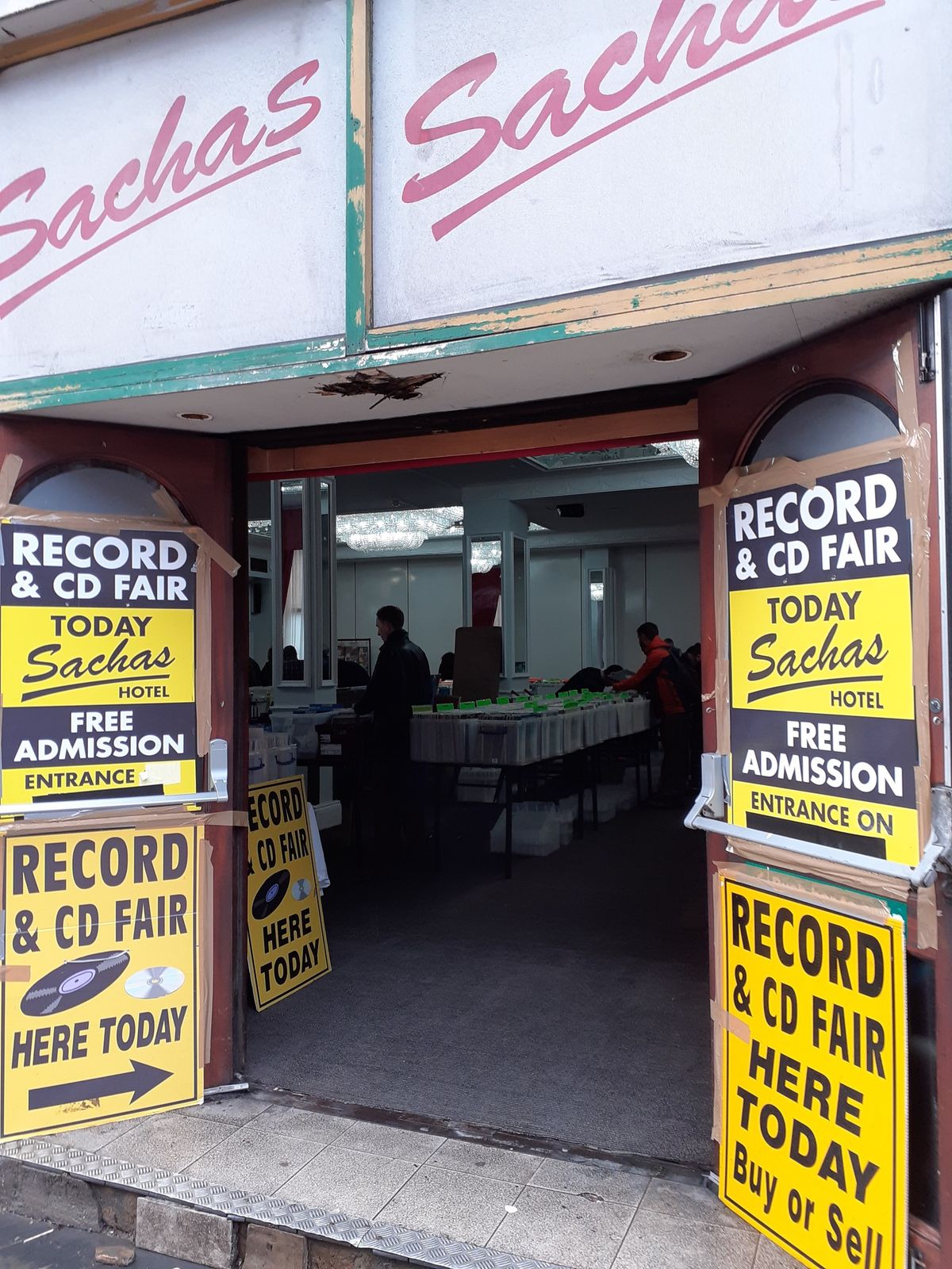 Manchester Record Fair: Sachas Hotel: SAT 1st March: Oldham St M41SH. 9am-4 