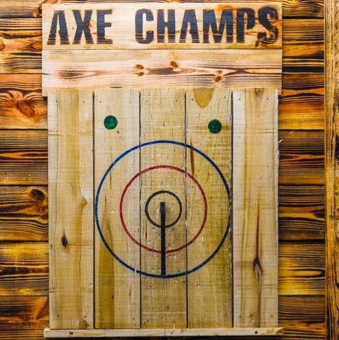 Axe Throwing Meetup at Axe Champs