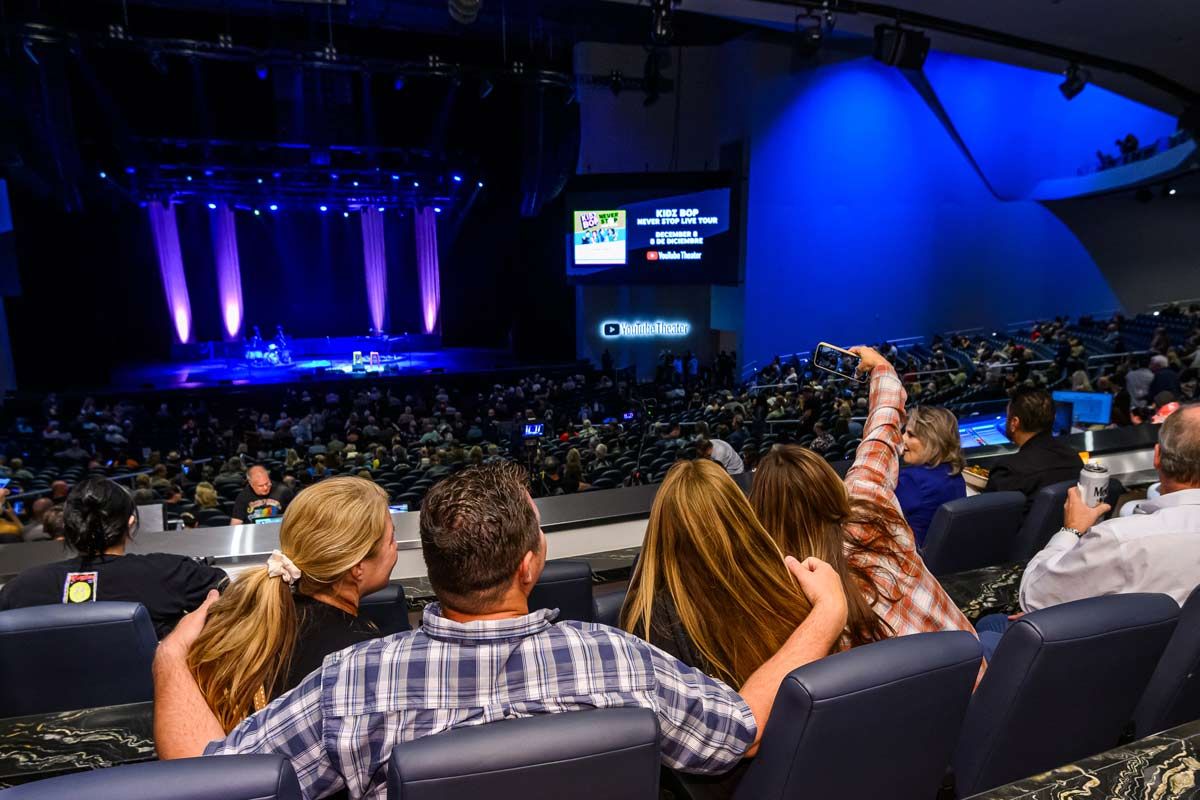 Gilberto Santa Rosa at YouTube Theater