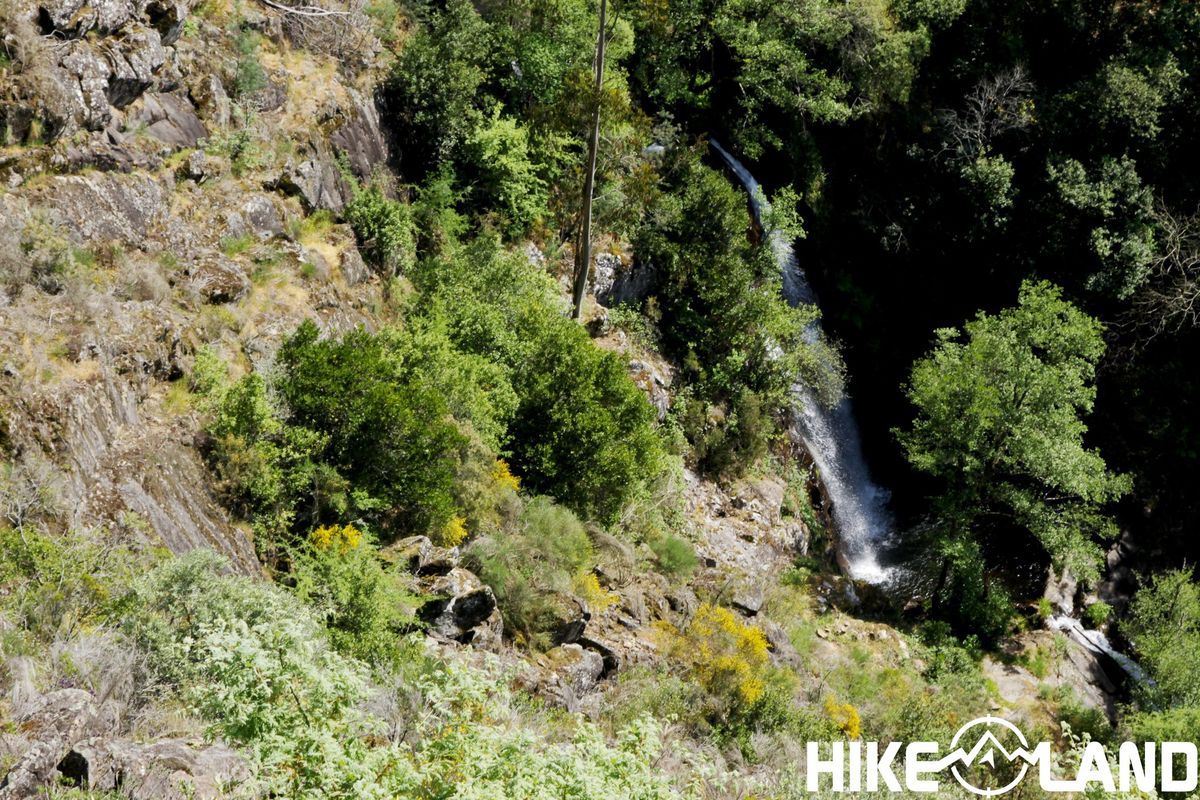 \u00c0 Descoberta da Cascata da Pedra da Ferida | Penela