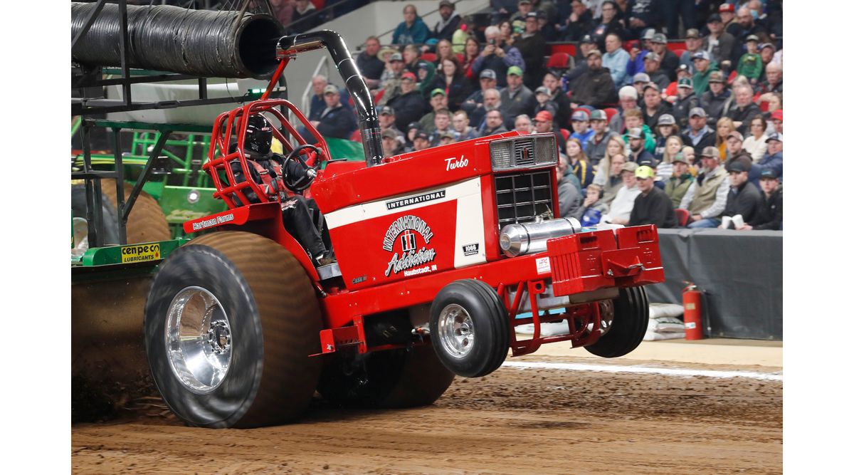 National Farm Machinery Show Championship Tractor Pull