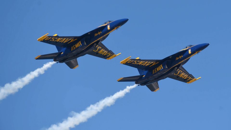 GARMIN KC AIR SHOW 2023 featuring the U.S. Navy Blue Angels, online, 19