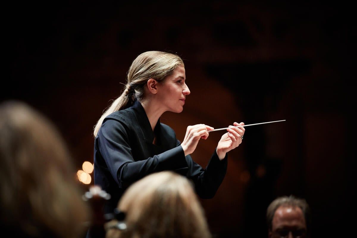 New York Philharmonic - Canellakis Conducts Messiaen and La Mer at David Geffen Hall