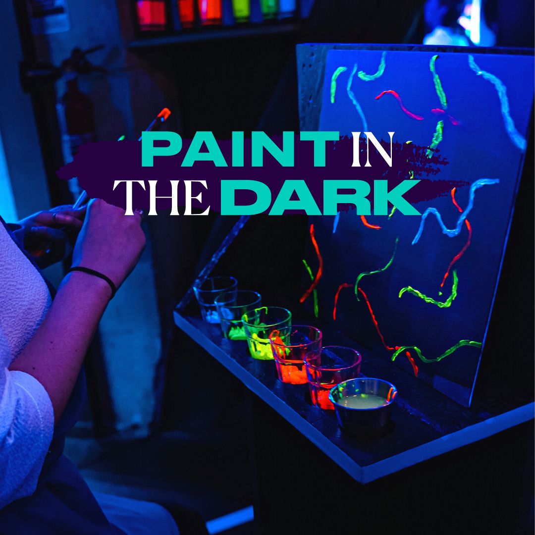 Paint in the Dark no Teatro da Rotina: Workshop de Pintura e Drinks no Escuro
