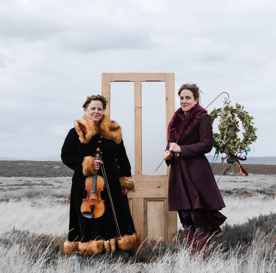 Broadside Folk Club - WESSELBOBS with Bryony Griffith & Alice Jones (Southsea) 