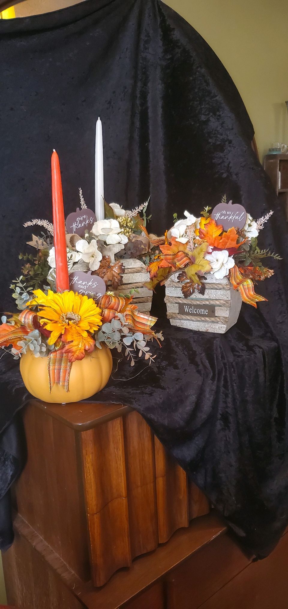 Arrange a Thanksgiving Floral at More Space at Your Place