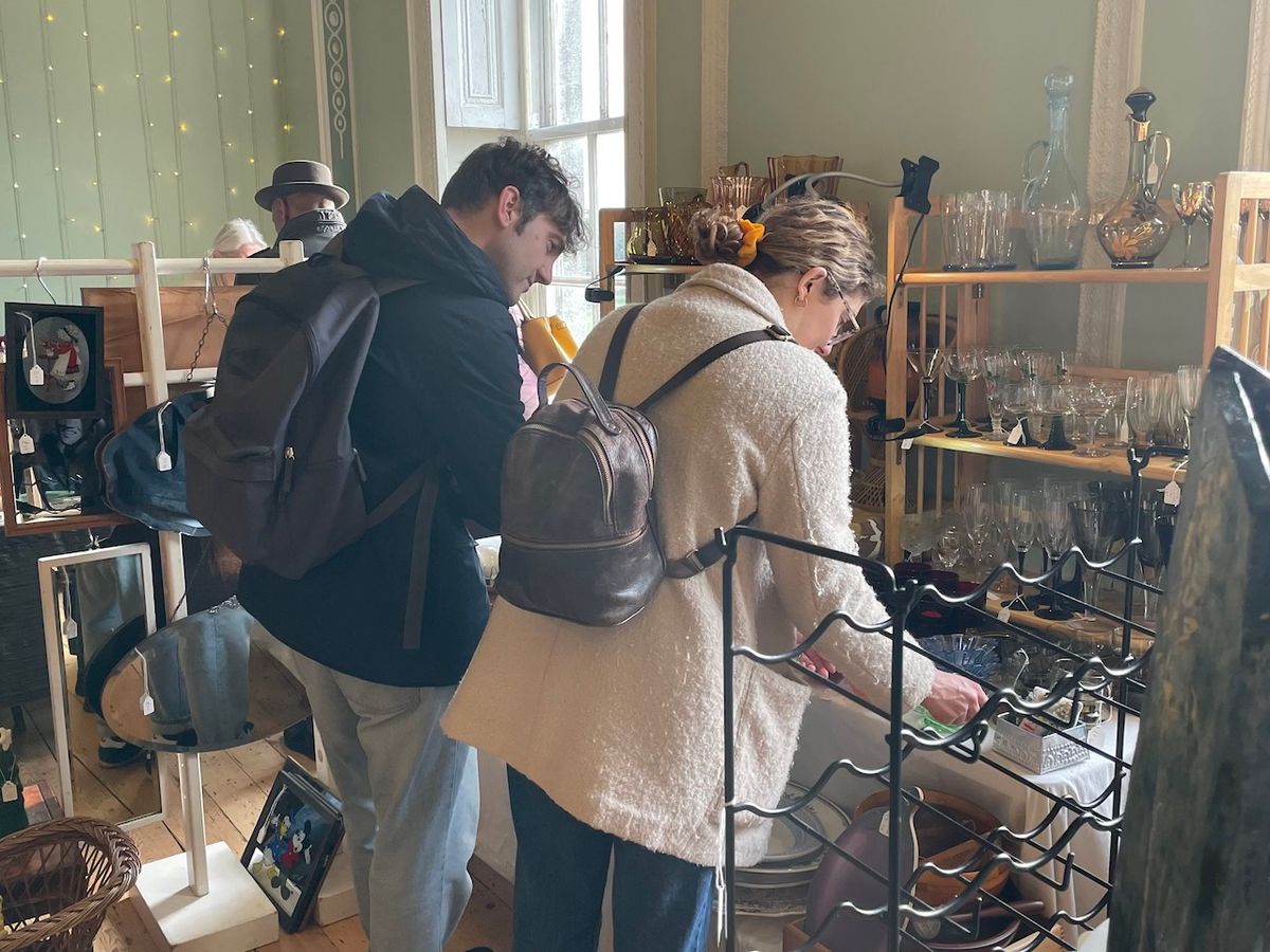 So Last Century's Winter Vintage Market at the Mansion