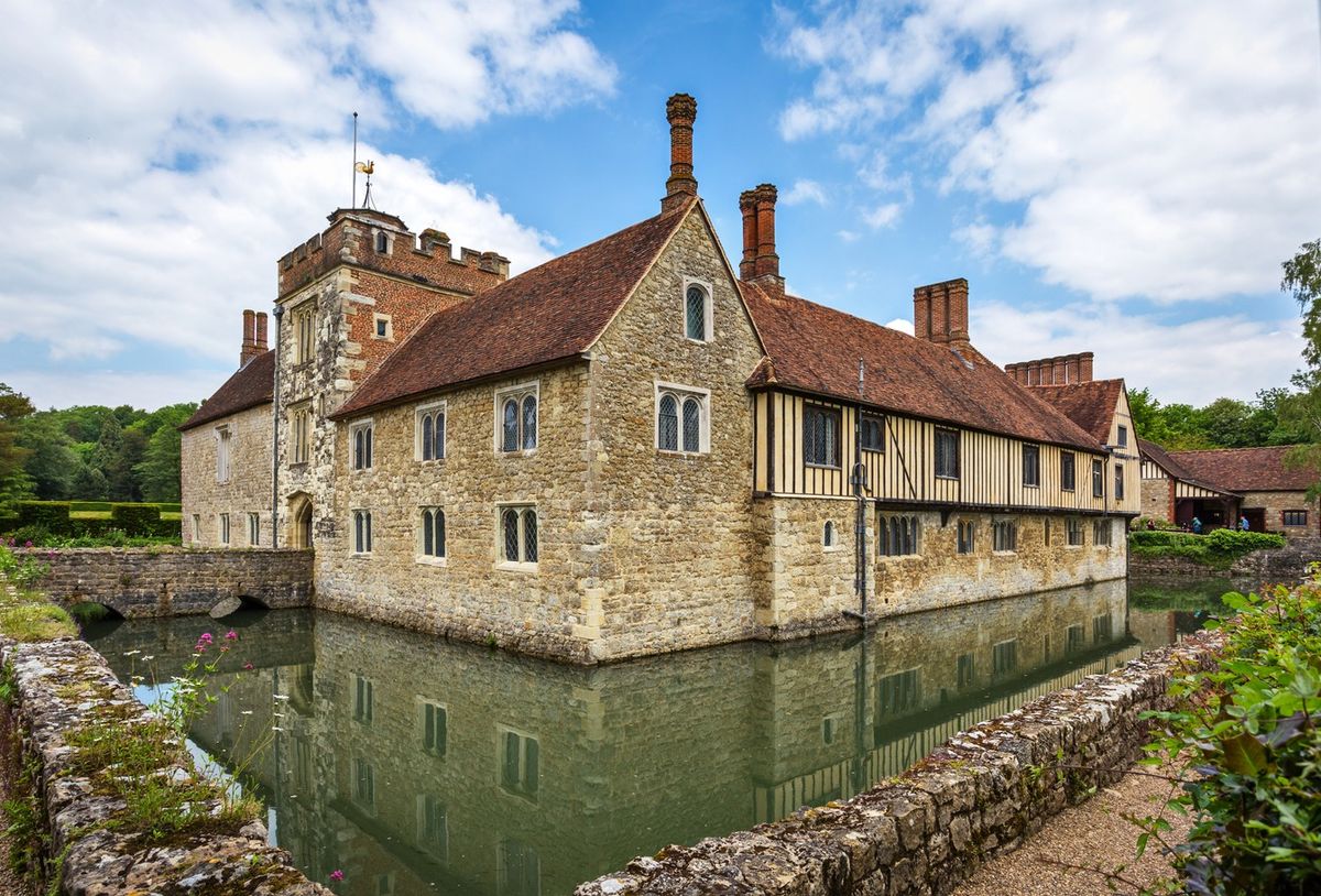 HIKE 18km The Medieval Country Houses, Deer Parks and Ancient Trails of Kent