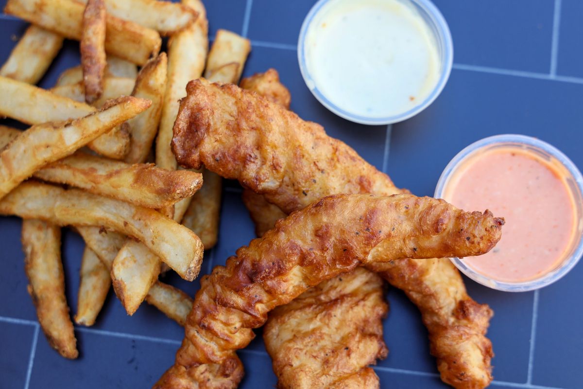 Marshalltown, IA - On The Hook Fish and Chips