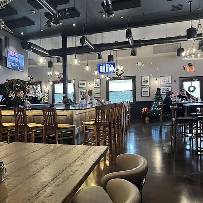 Primo Pizza Restaurant & Pub