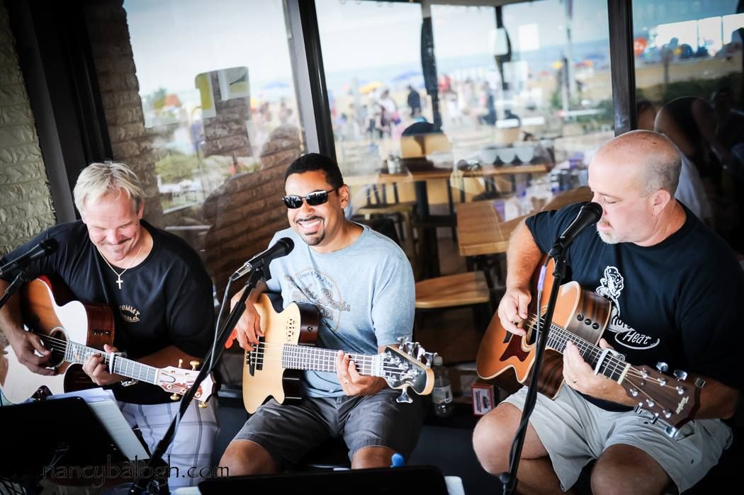 One Hot Mess acoustic trio at Sunshine Ridge!