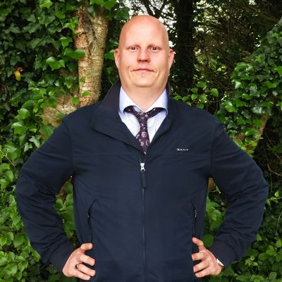 Daniel - Back To Gr\u00e1