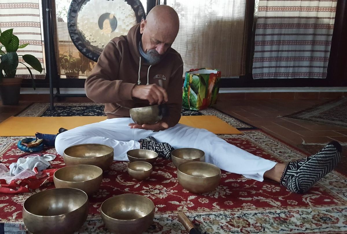 Yoga Nidra e Campane Tibetane con Massimo Olivieri