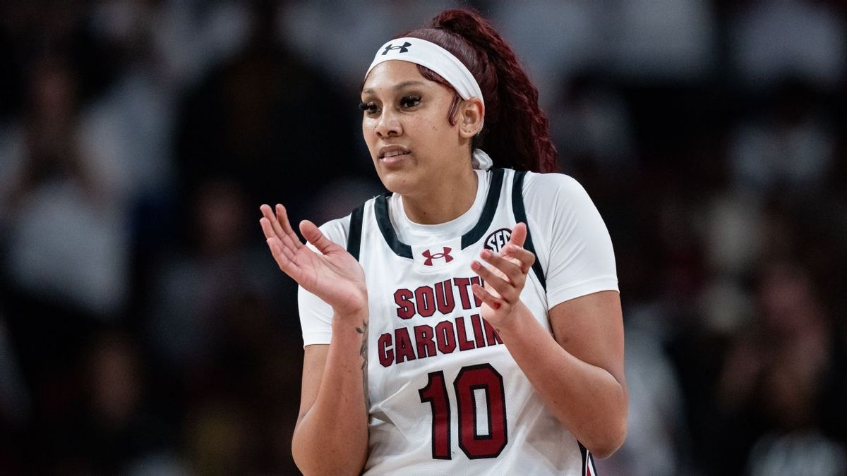 South Carolina Gamecocks Women's Basketball vs. UConn Huskies