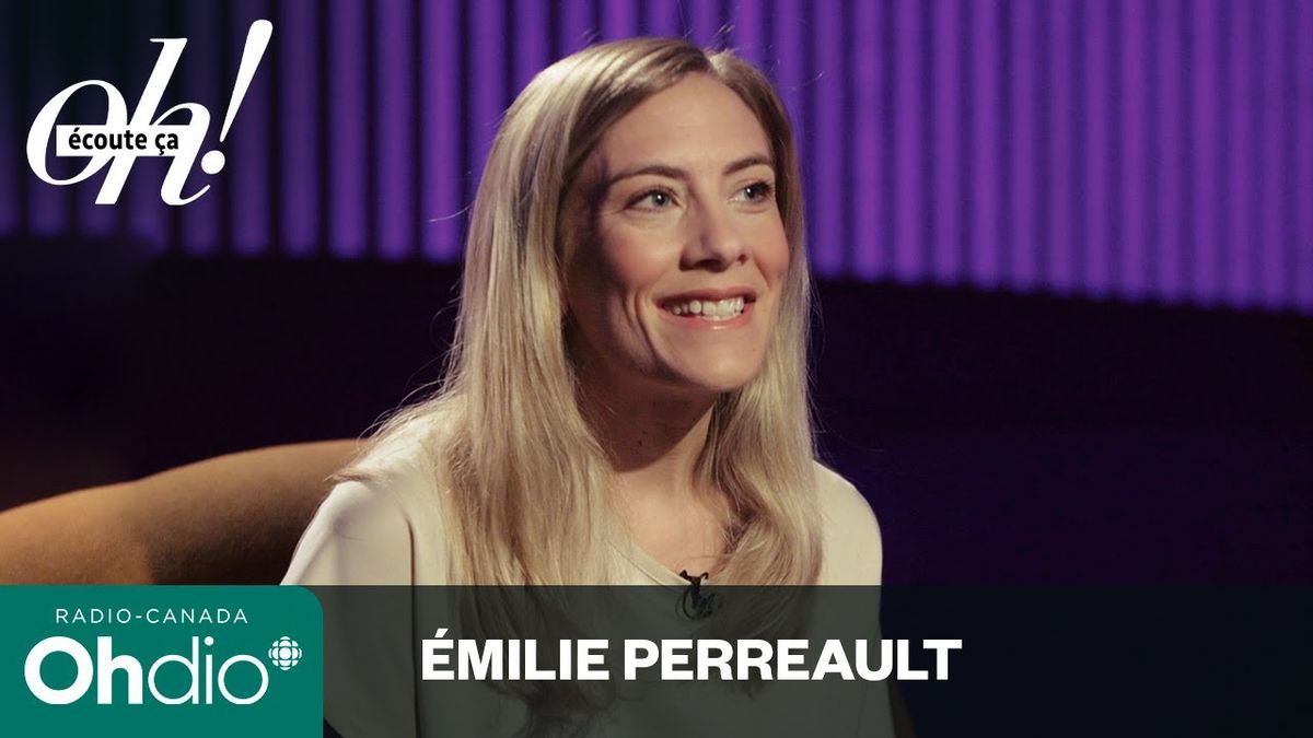 Emilie Perreault at Theatre Manuvie