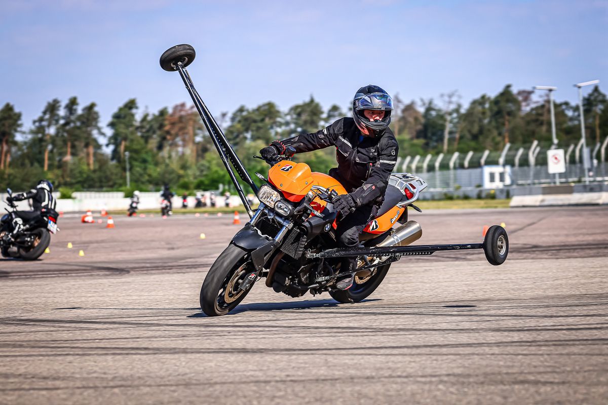 Motorrad-Sicherheits-Training Neuhausen ob Eck