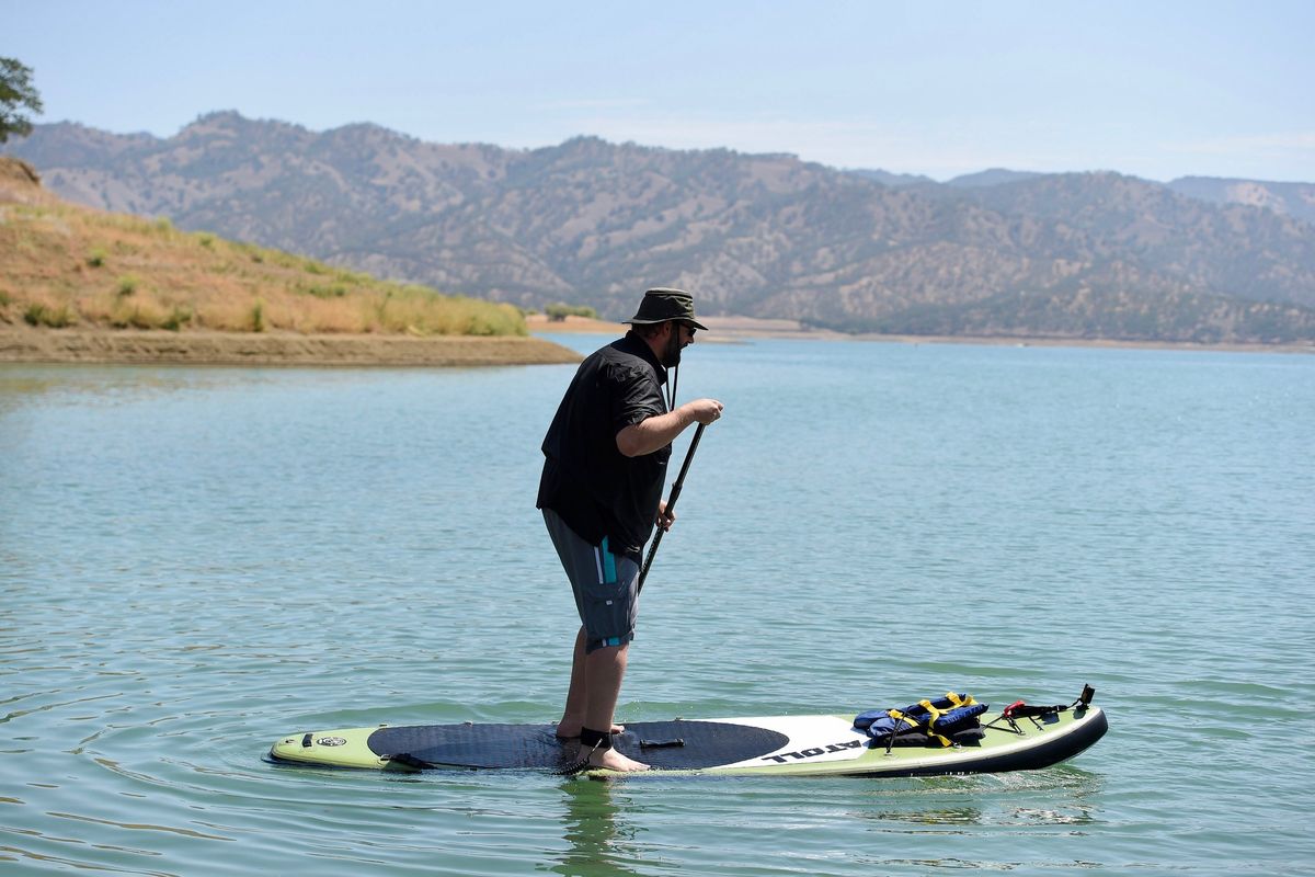 SUP Yoga with The SUP Pod (Father\u2019s Day)