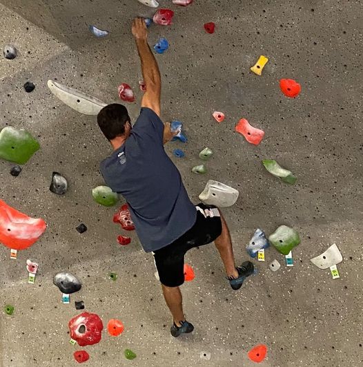 Intro to Bouldering